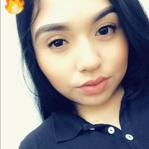 Meet your Posher, Lizeth